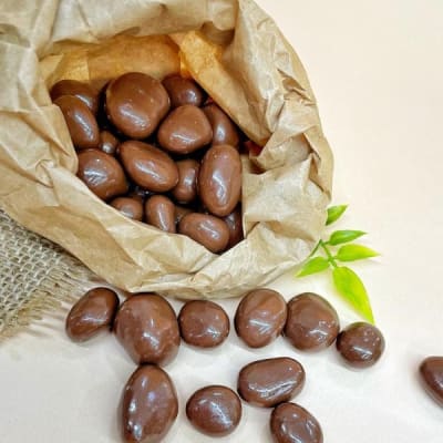 CRANBERRIES CON CHOCOLATE DE LECHE