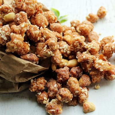 MANI CONFITADO CON SÉSAMO