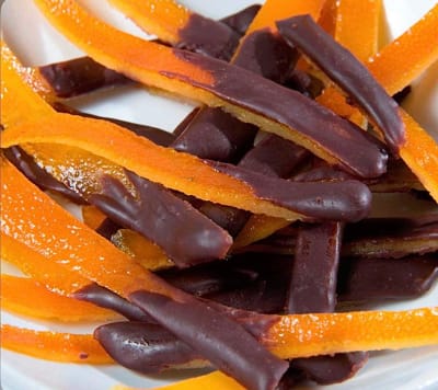 NARANJAS CON CHOCOLATE 60% CACAO