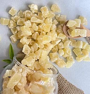 PIÑA CONFITADA EN CUBOS