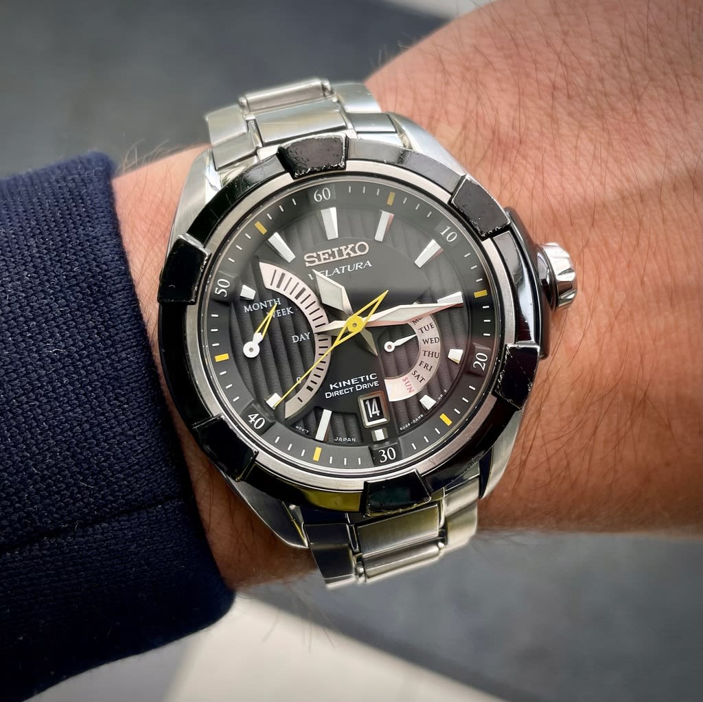 Reloj SEIKO VELATURA SRH015P1 Kinetic Acero Hombre Plateado6