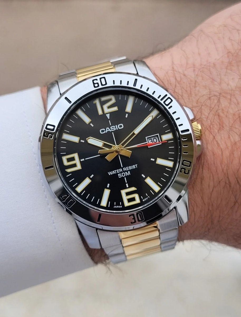 Reloj CASIO Regular MTP-VD01SG-1B Acero Hombre Plateado/Dorado2