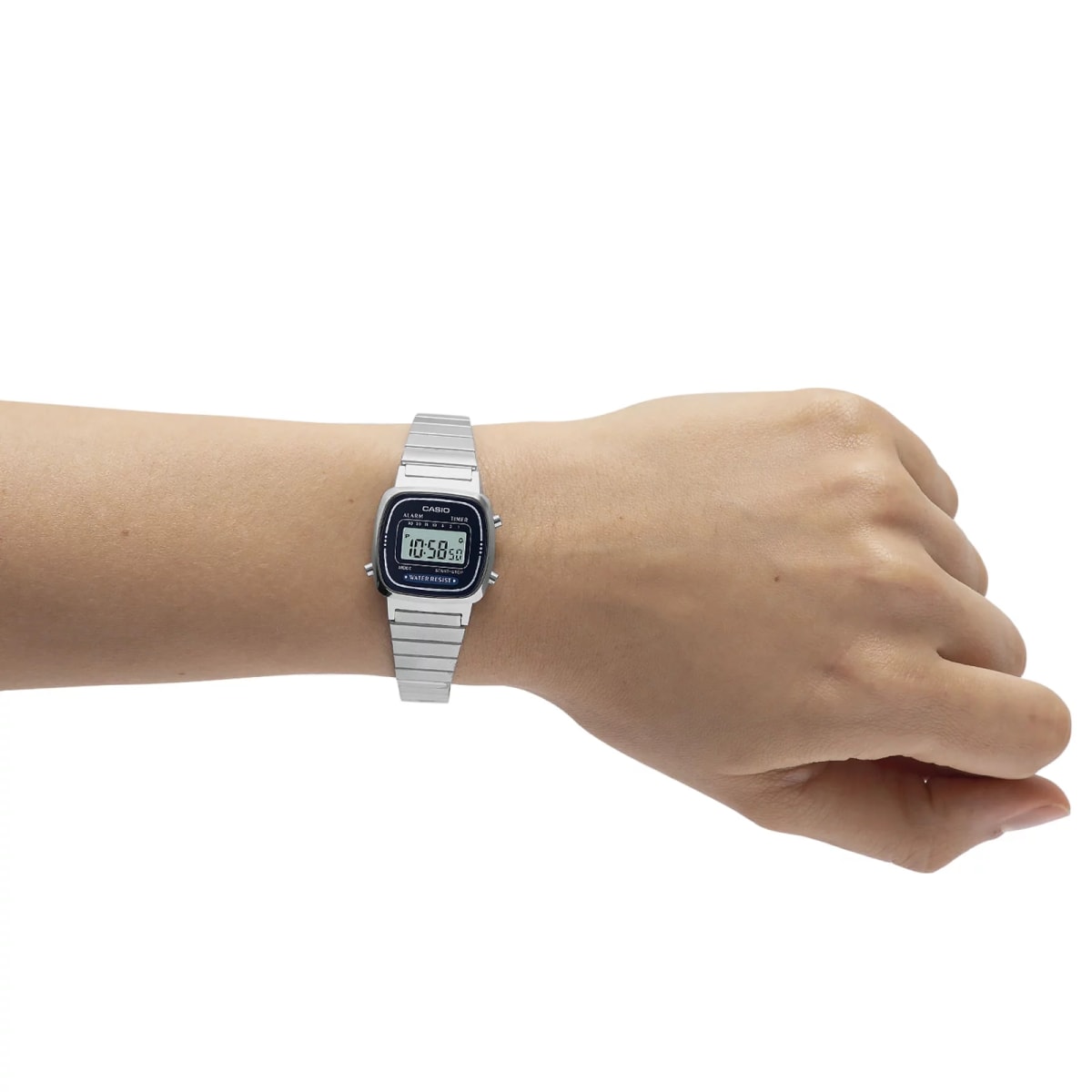 Reloj CASIO Retro LA670WA-2D Resina Mujer Plateado4