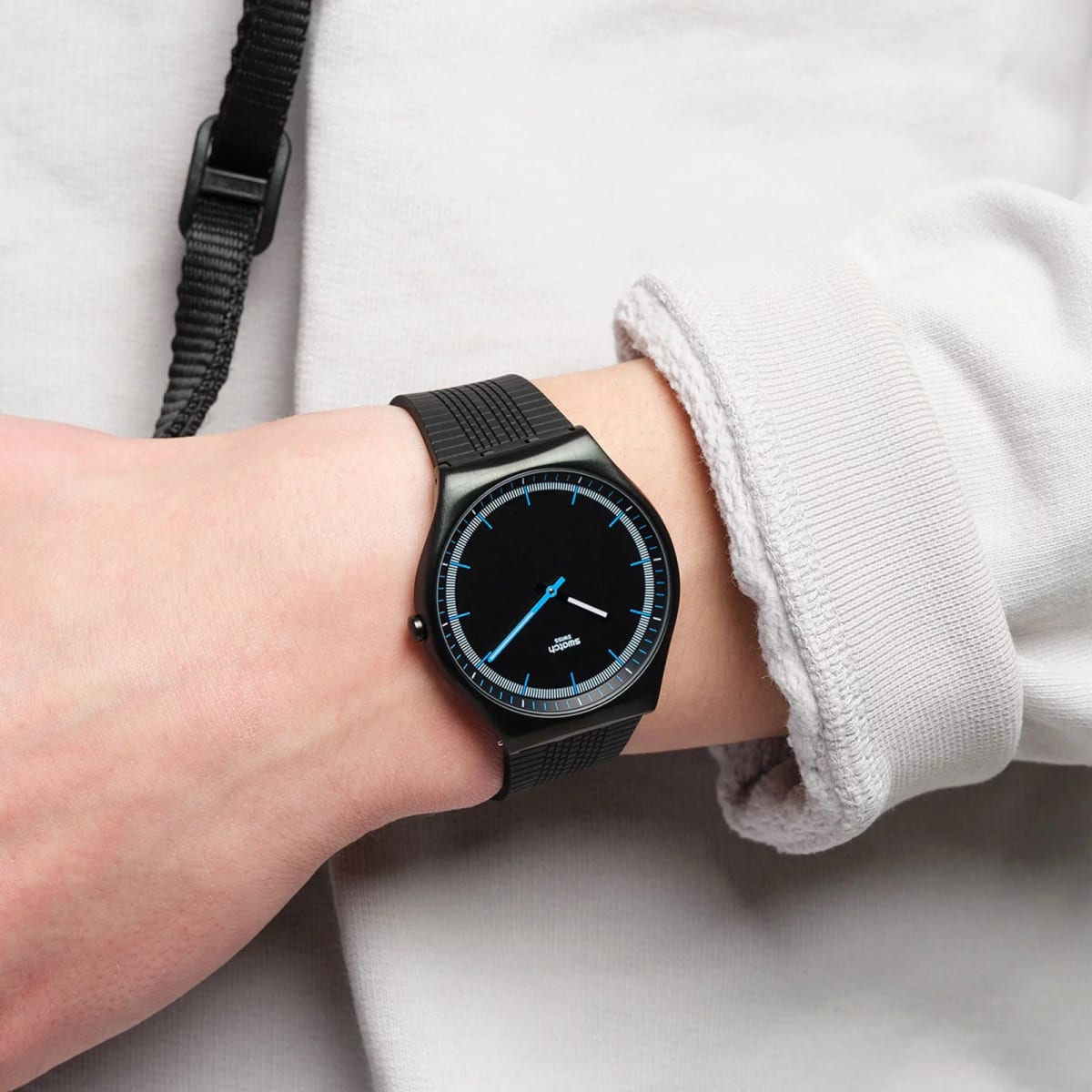 Reloj SWATCH SUCCESS ROAD SS07B103 Negro4