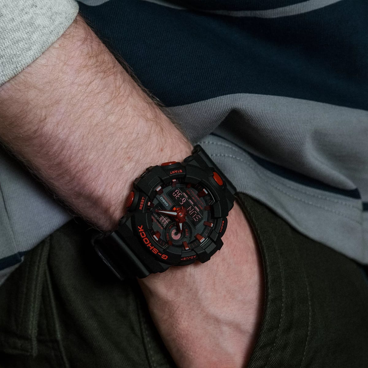 Reloj G-SHOCK GA-700BNR-1A Resina Hombre Negro7