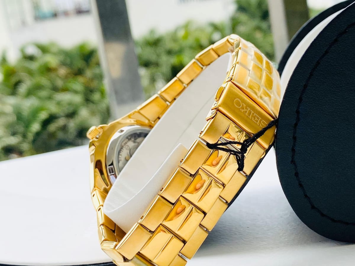 Reloj SEIKO 5 SNZE32K1S Automático Acero Hombre Dorado8