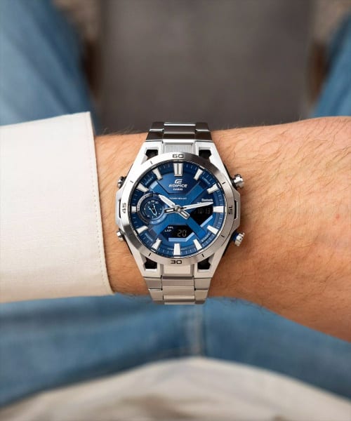 Reloj EDIFICE ECB-2300D-2A Carbono/Acero Hombre Plateado3