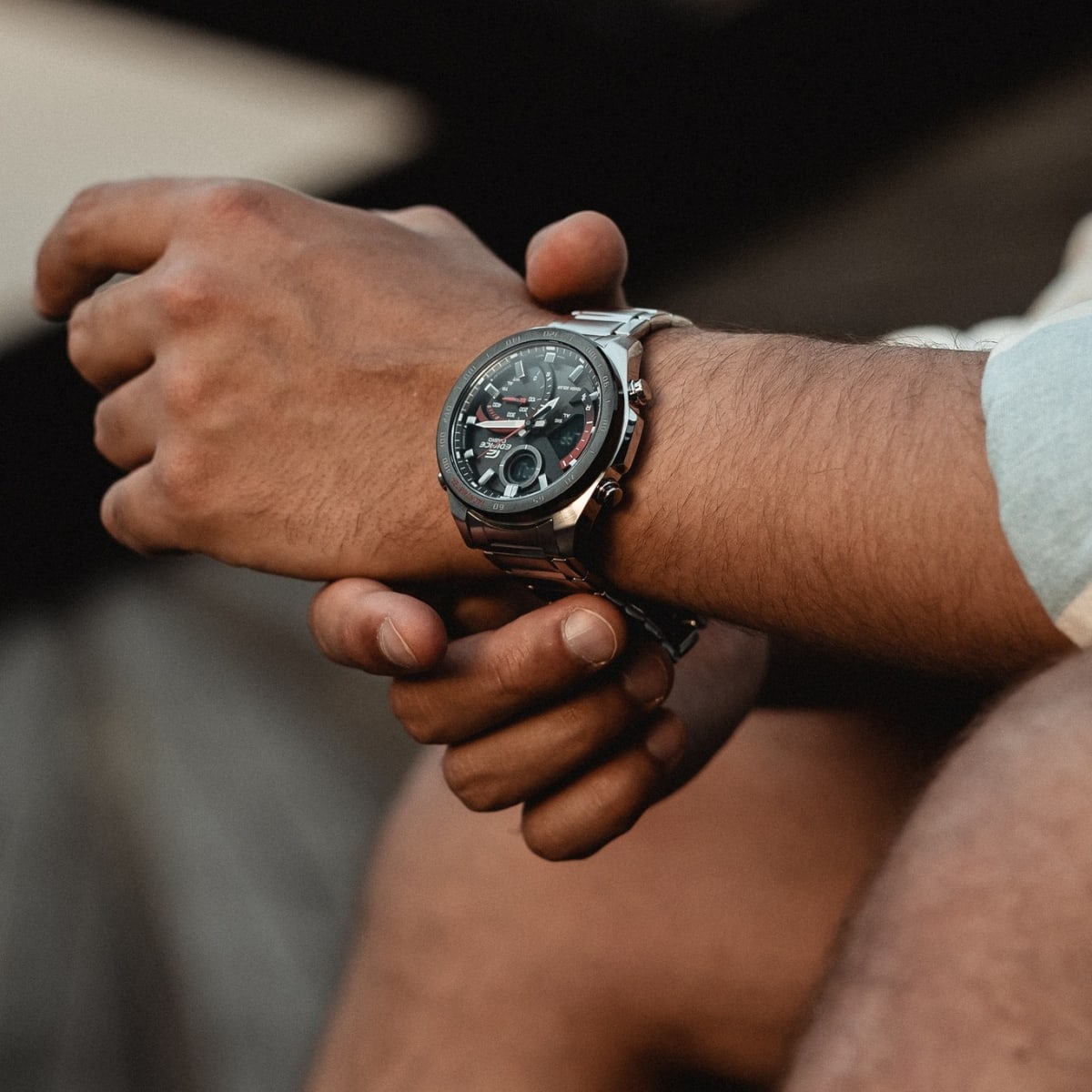 Reloj EDIFICE ECB-900DB-1A Acero Hombre Plateado3