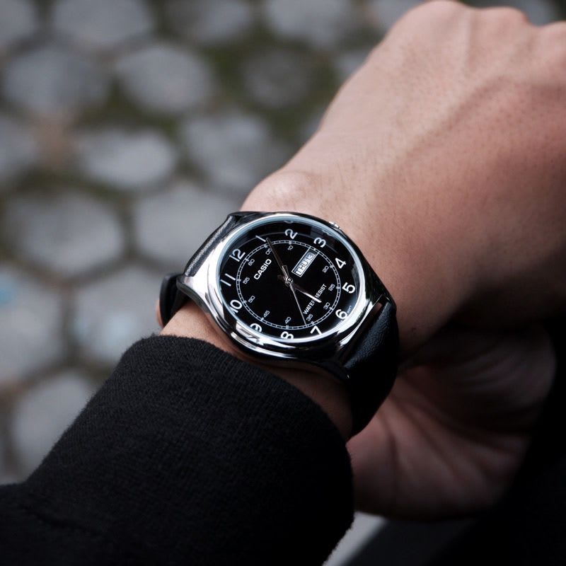 Reloj CASIO Regular MTP-V006L-1B2 Acero/Cuero Hombre Plateado/Negro2