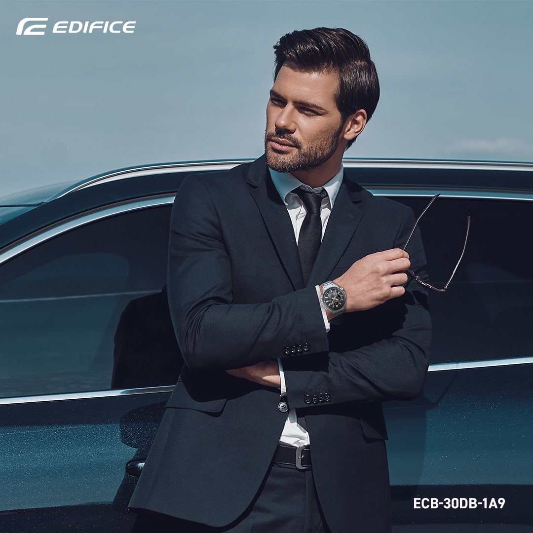 Reloj EDIFICE ECB-30DB-1A9 Acero Hombre Plateado2