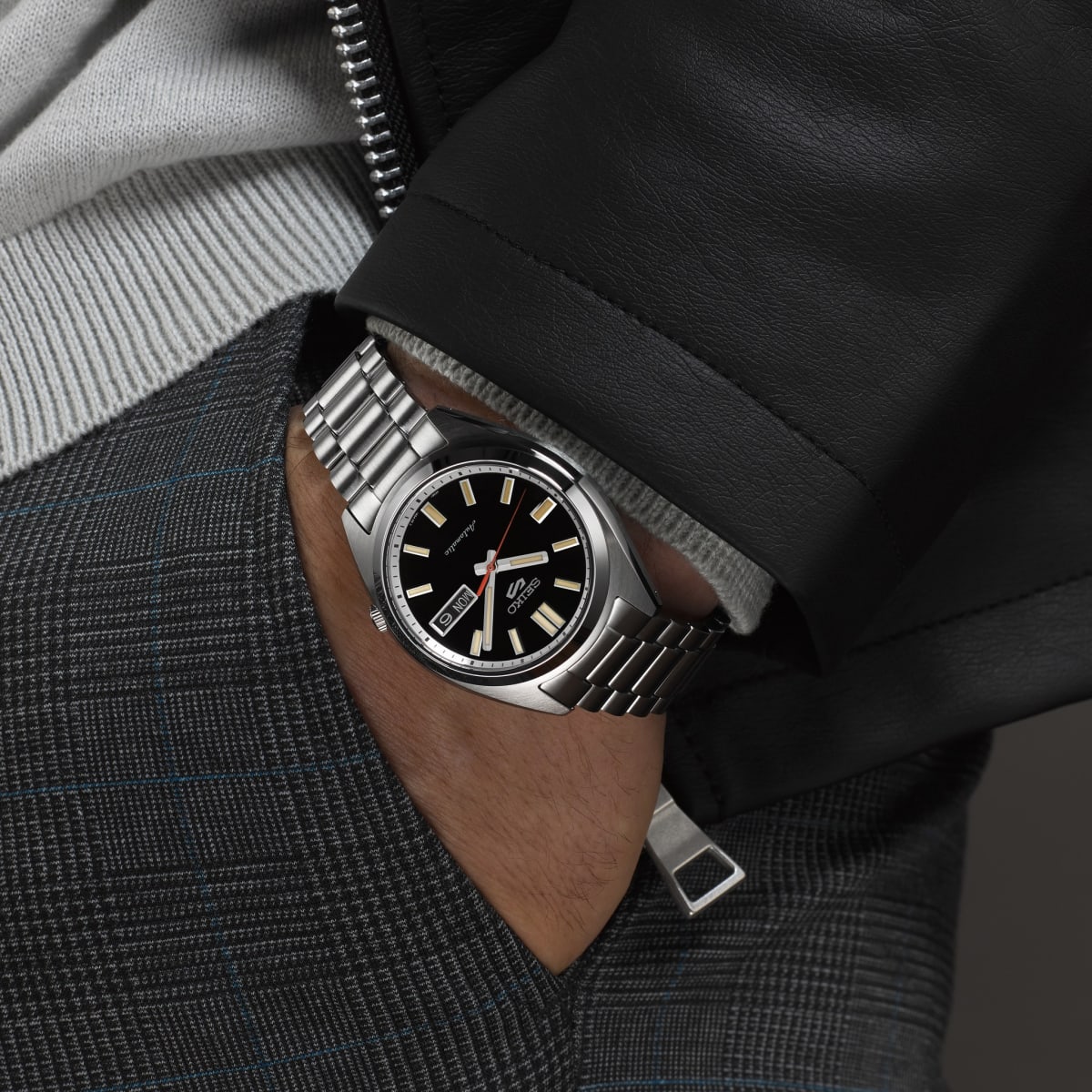 Reloj SEIKO 5 Sports SRPK89K1 Automático Acero Hombre Plateado2