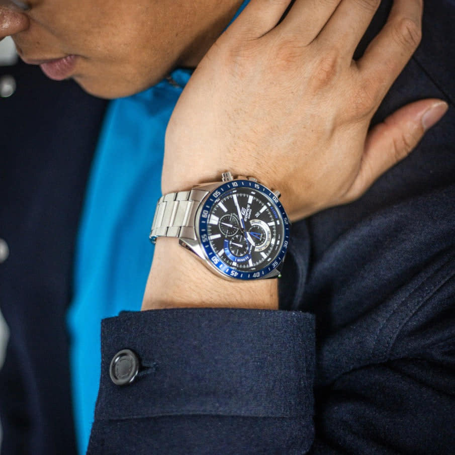 Reloj EDIFICE EFV-620D-1A2 Acero Hombre Plateado4