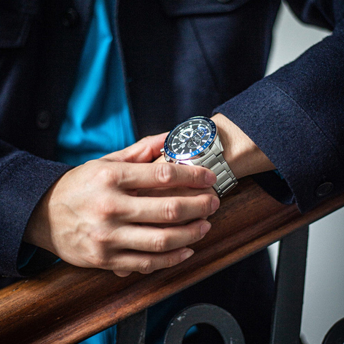 Reloj EDIFICE EFV-620D-1A2 Acero Hombre Plateado3