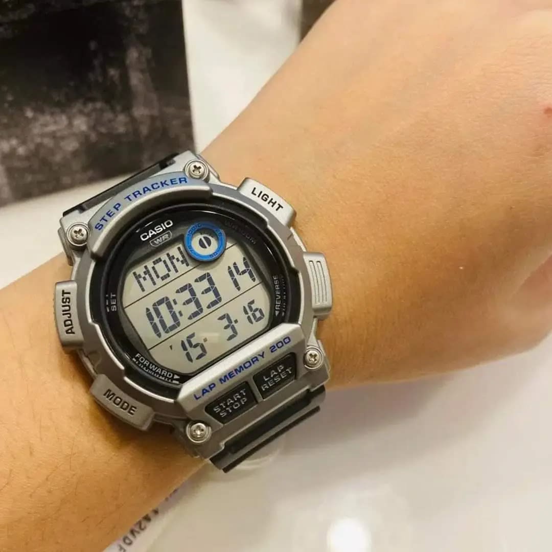 Reloj CASIO Regular WS-2100H-1A2 Resina Juvenil Plateado4
