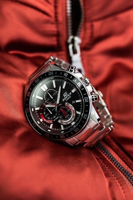 Reloj EDIFICE EFV-620D-1A4 Acero Hombre Plateado2