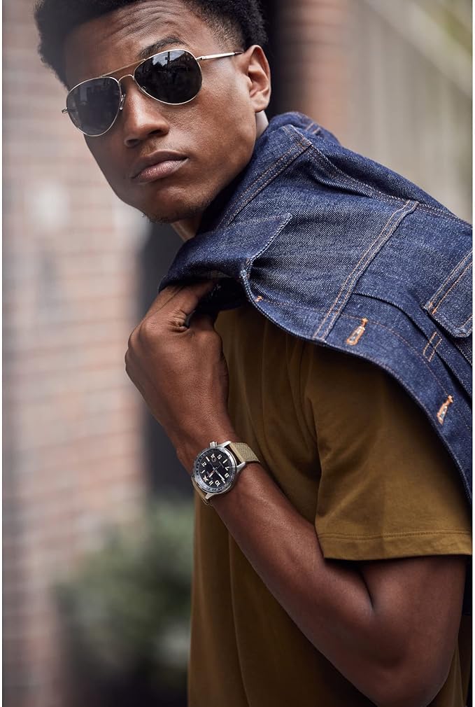 Reloj CITIZEN ECODRIVE BM7550-01E Nylon Hombre Beige5