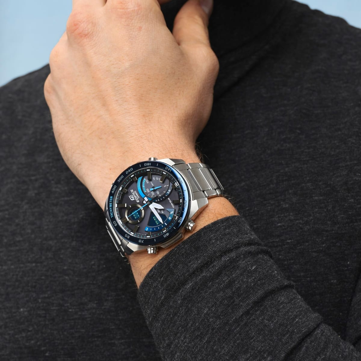 Reloj EDIFICE ECB-900DB-1B Acero Hombre Plateado2