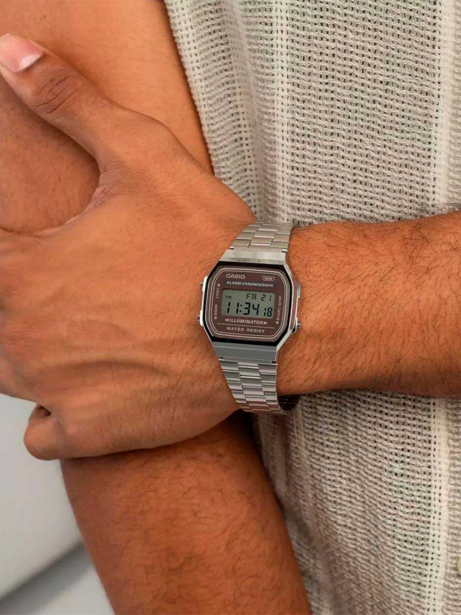 Reloj CASIO Retro A168WA-5A Resina/Cromado Unisex Plateado7