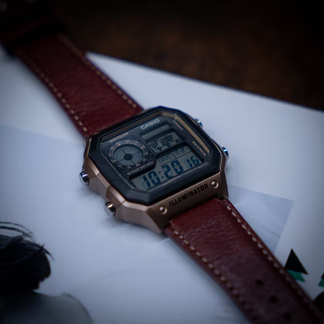 Reloj CASIO Regular AE-1200WHL-5A Resina/Cuero Juvenil Marrón5