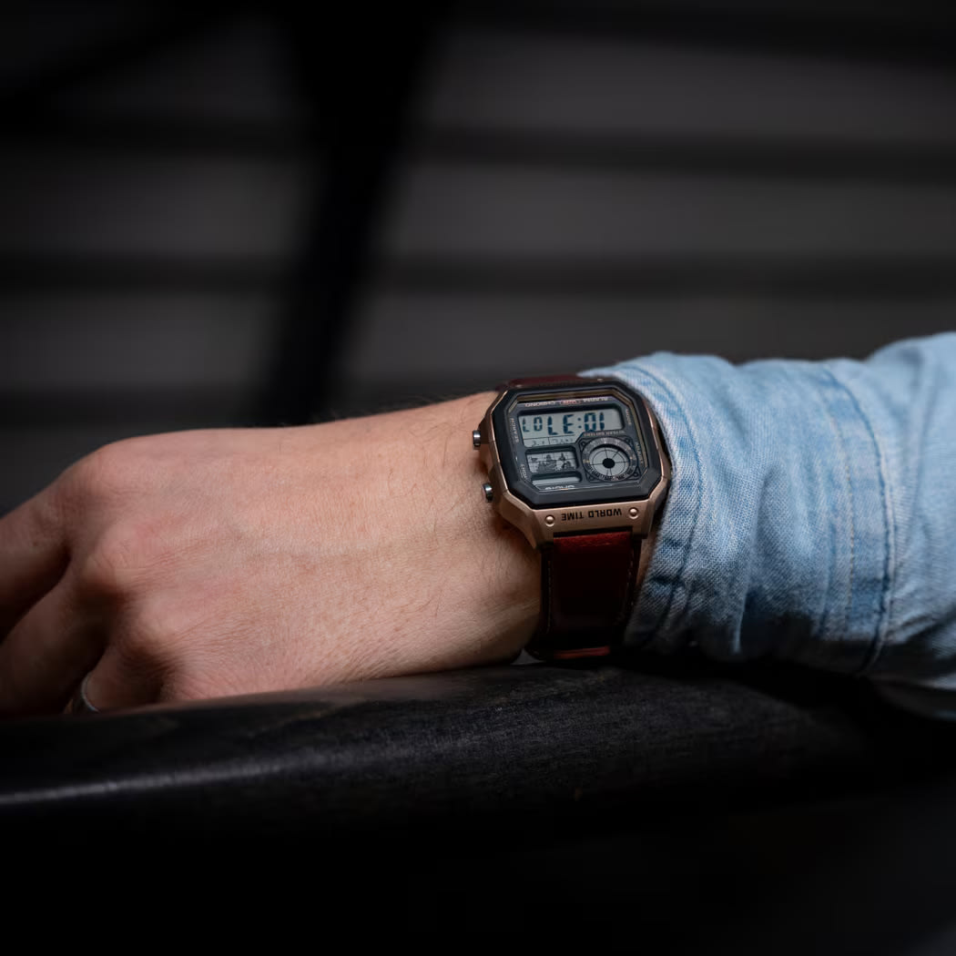 Reloj CASIO Regular AE-1200WHL-5A Resina/Cuero Juvenil Marrón4