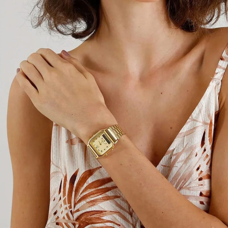 Reloj CASIO Retro AQ-230GA-9B Resina/Cromado Juvenil Dorado3