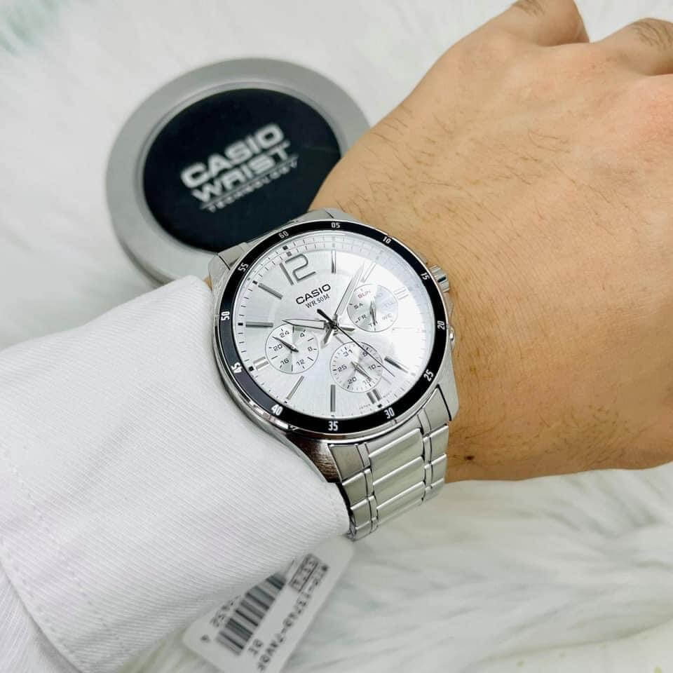 Reloj CASIO Regular MTP-1374D-7A Acero Hombre Plateado4