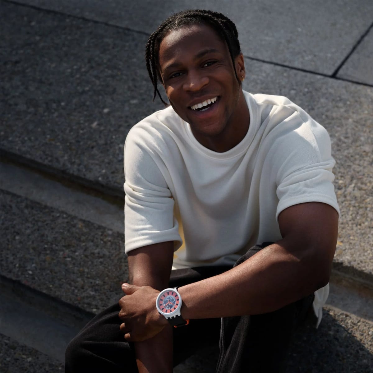 Reloj SWATCH ORACK SB03M104 Gris4