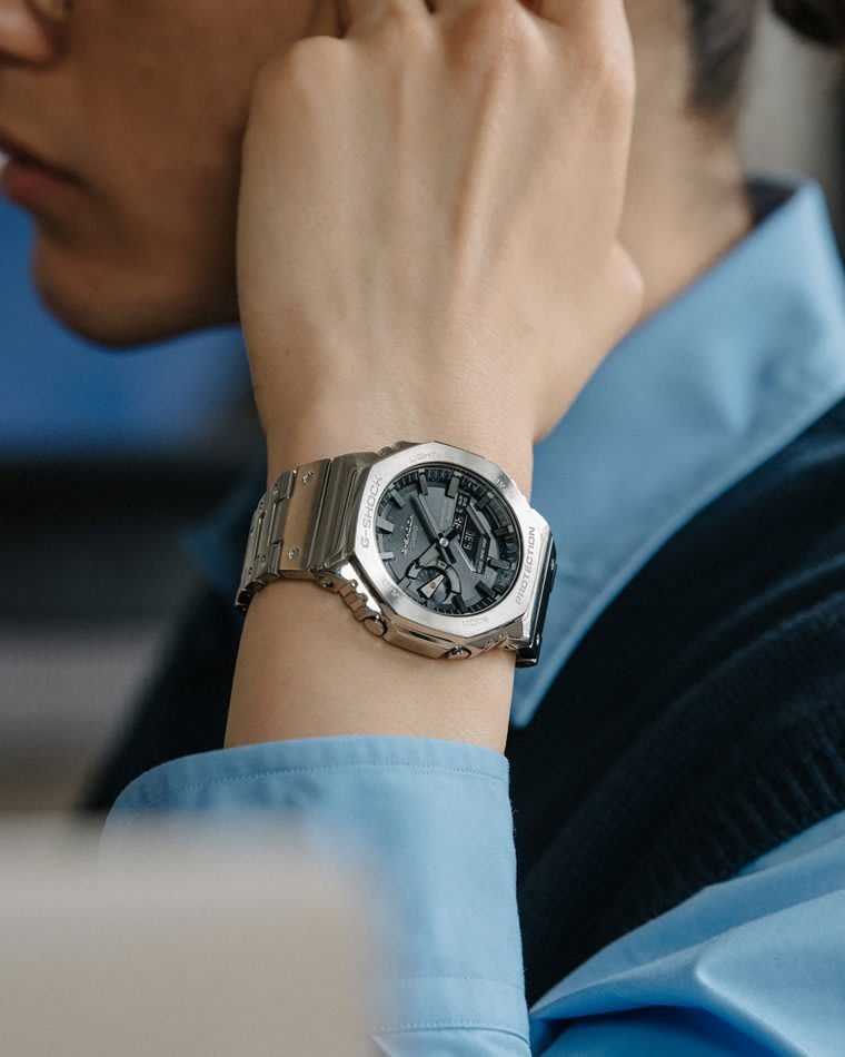 Reloj G-SHOCK GM-B2100D-1A Acero Hombre Plateado4