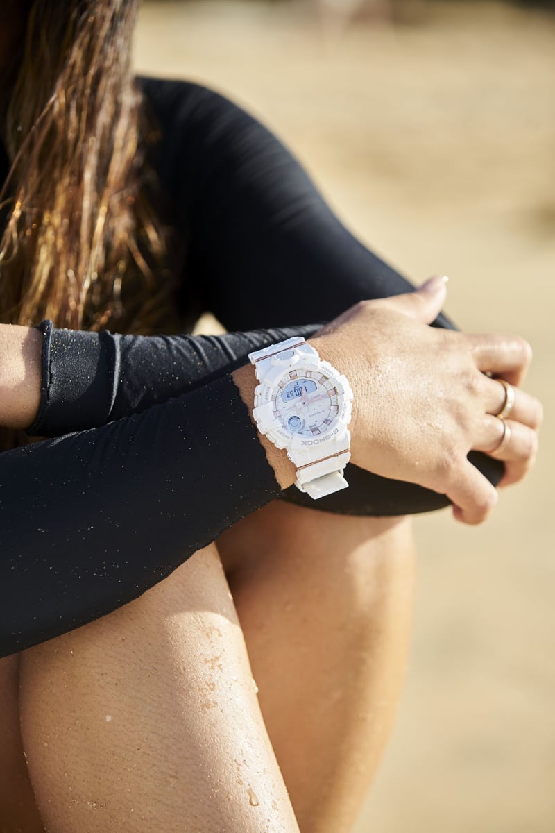 Reloj G-SHOCK GMA-B800-7A Resina Mujer Blanco3