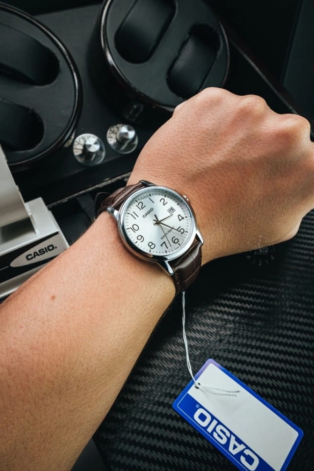 Reloj CASIO Regular MTP-V002L-7B2 Acero Hombre Plateado2