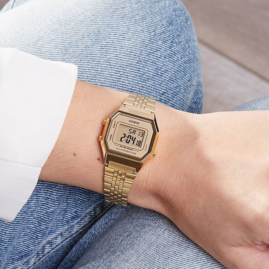 Reloj CASIO Retro LA680WGA-9 Acero Mujer Dorado2