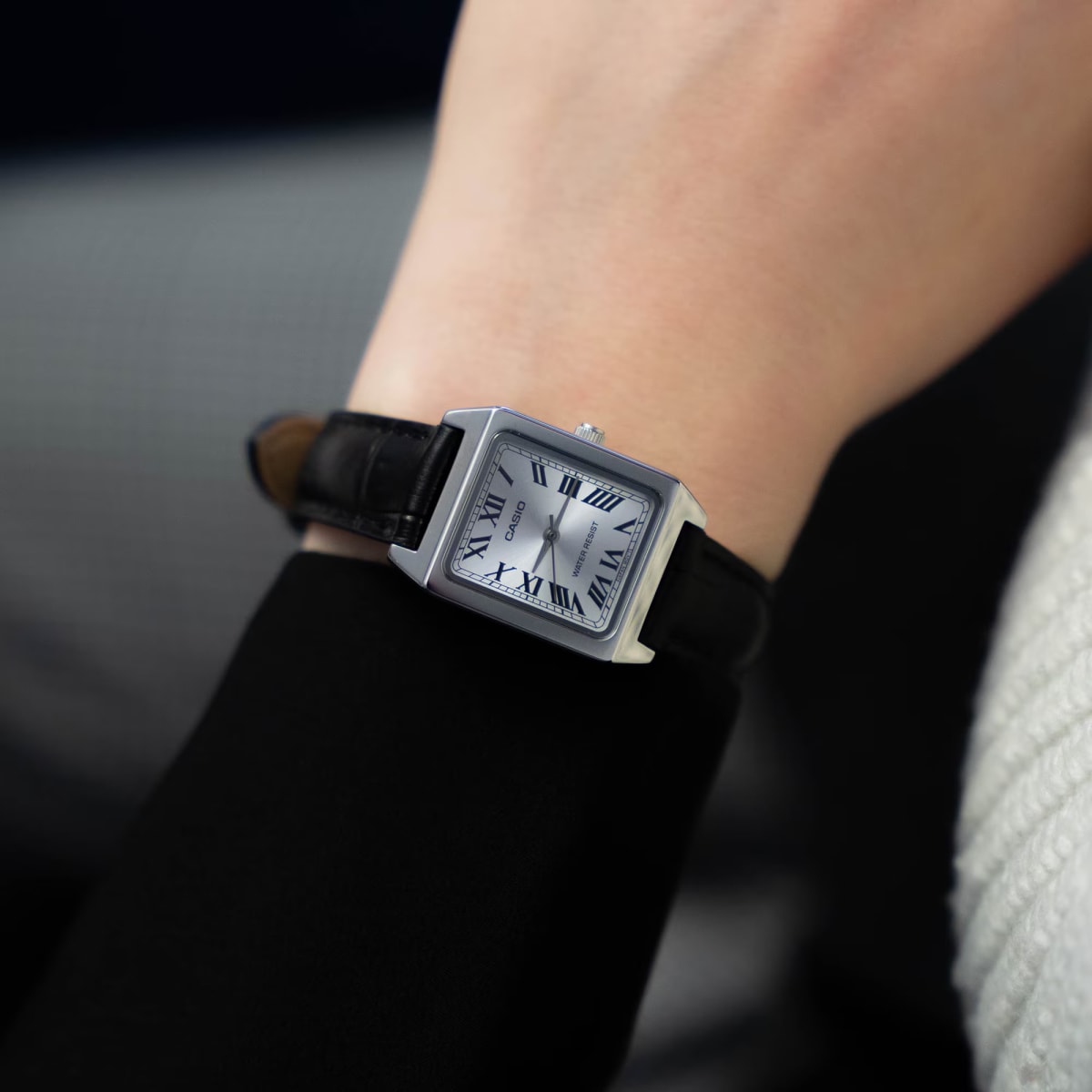 Reloj CASIO Regular LTP-V007L-7B1 Acero/Cuero Mujer Plateado/Negro2