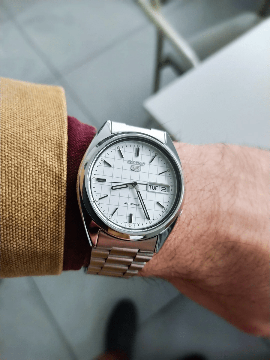 Reloj SEIKO 5 SNXF05K1 Automático Acero Hombre Plateado4