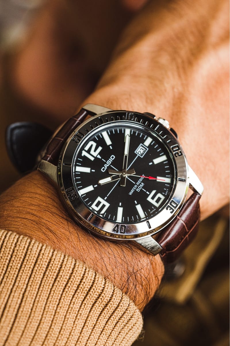 Reloj CASIO Regular MTP-VD01L-1B Acero/Cuero Hombre Plateado/Marrón2