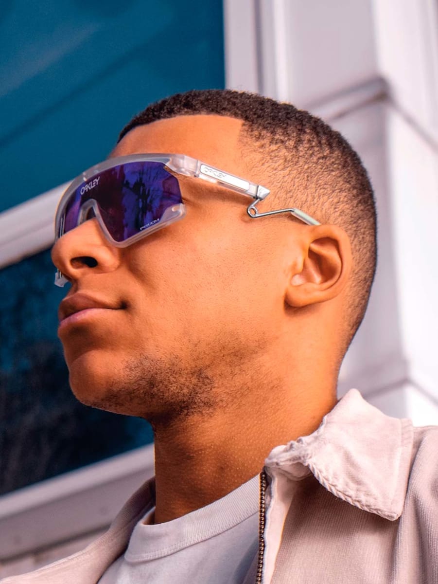 Lente OAKLEY BXTR METAL OO9237-02395