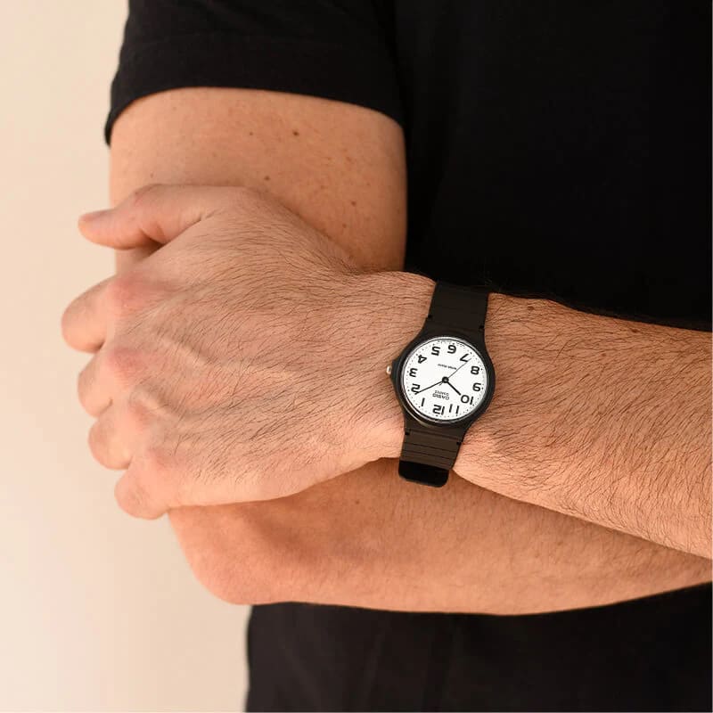 Reloj CASIO Regular MQ-24-7B2 Resina Unisex Negro4