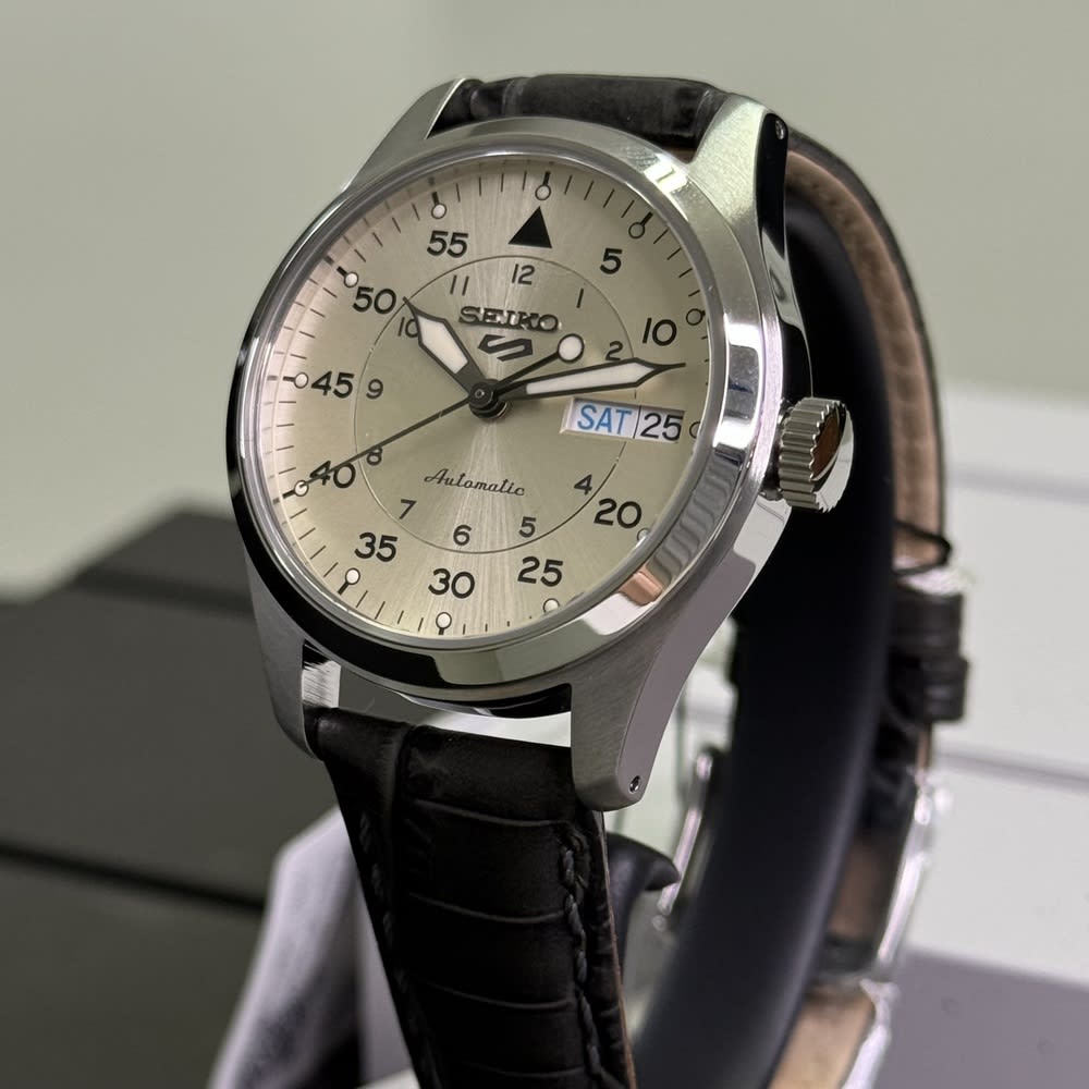 Reloj SEIKO 5 Sports SRPJ87K1 Automático Cuero Hombre Plateado4