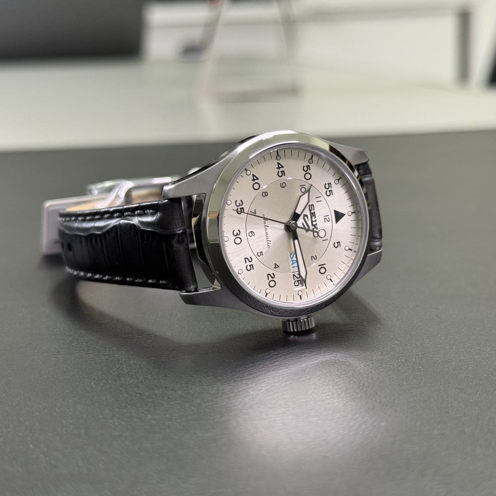 Reloj SEIKO 5 Sports SRPJ87K1 Automático Cuero Hombre Plateado5