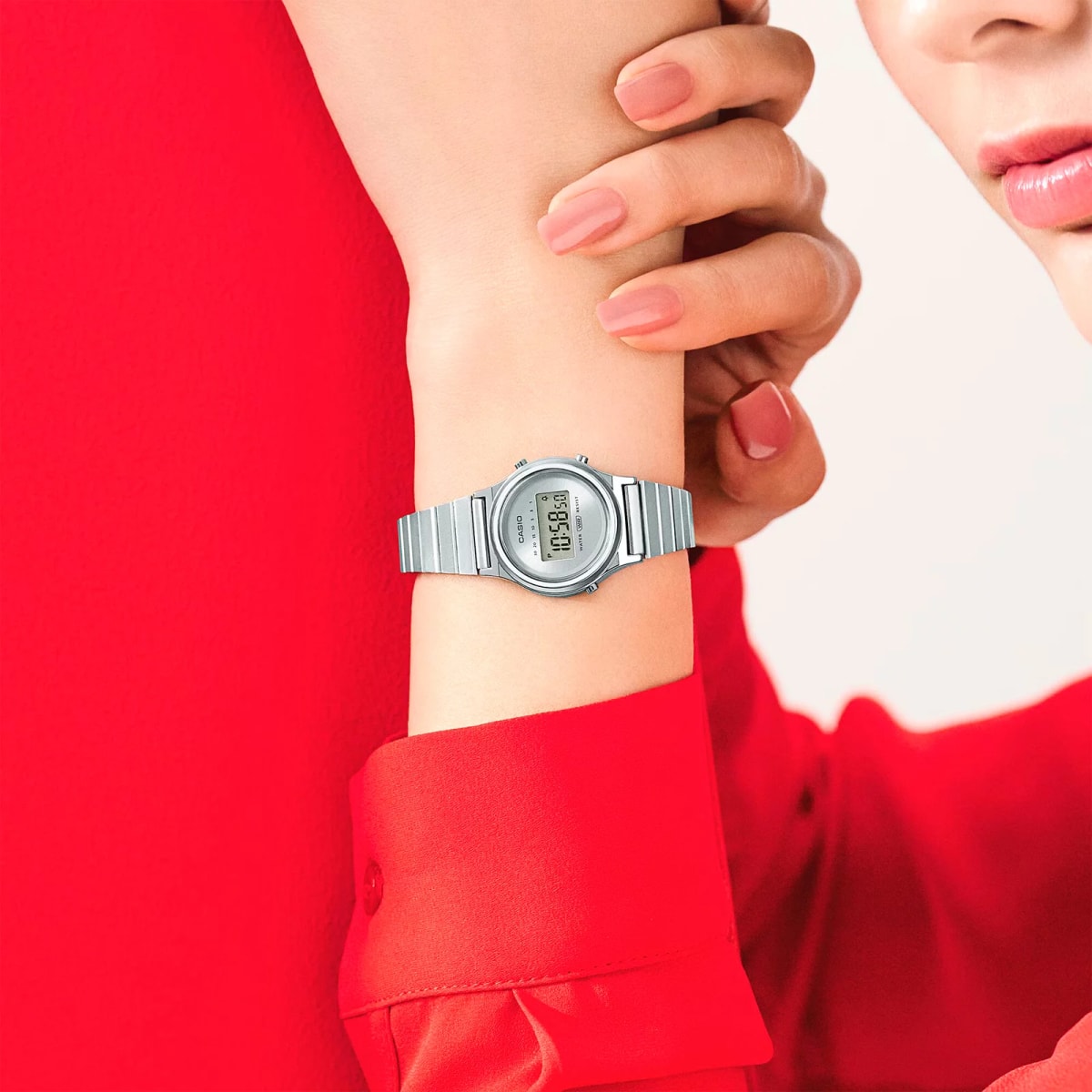 Reloj CASIO Retro LA700WE-7A Resina/Cromado Mujer Plateado3