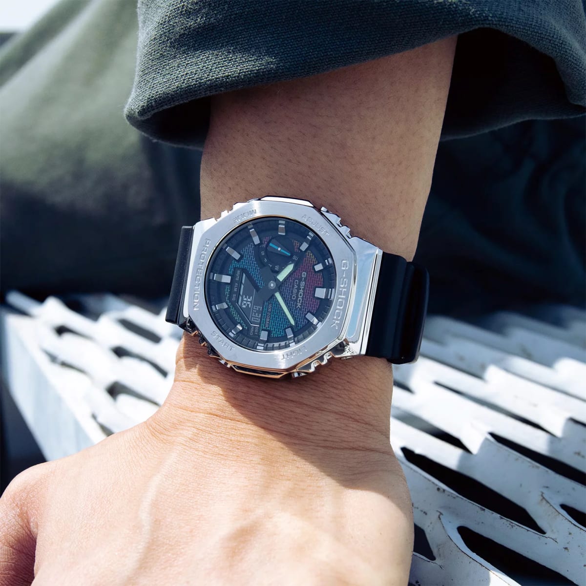 Reloj G-SHOCK GM-2100RW-1A Resina/Acero Hombre3