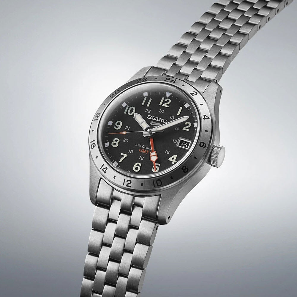 Reloj SEIKO 5 Sports GMT Field Style SSK023K1 Automático Acero Hombre Plateado2