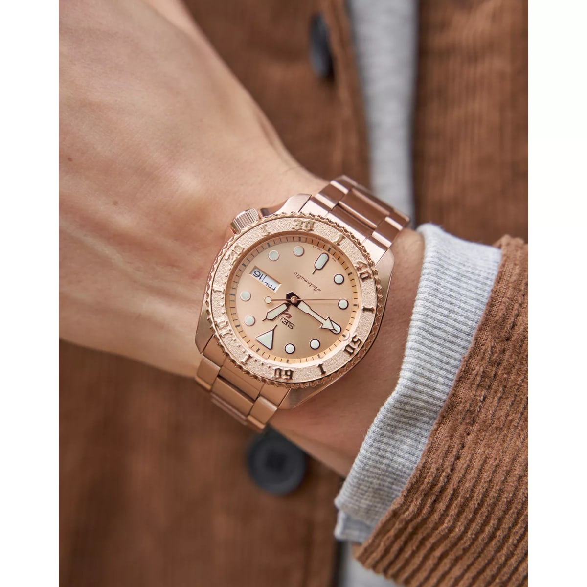 Reloj SEIKO 5 Sports SRPE72K1 Automático Acero Hombre Oro Rosa4