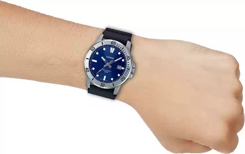 Reloj CASIO Regular MTP-VD01-2E Acero/Resina Hombre Plateado/Negro2