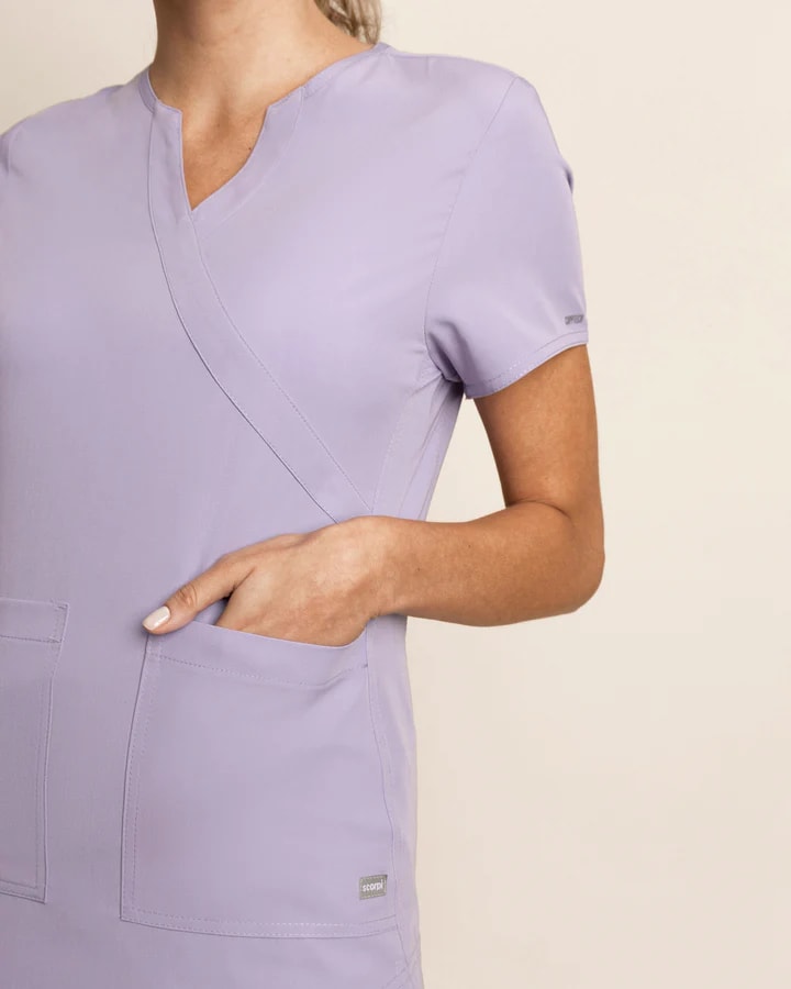 DELANTAL MUJER COMFORT LILA2