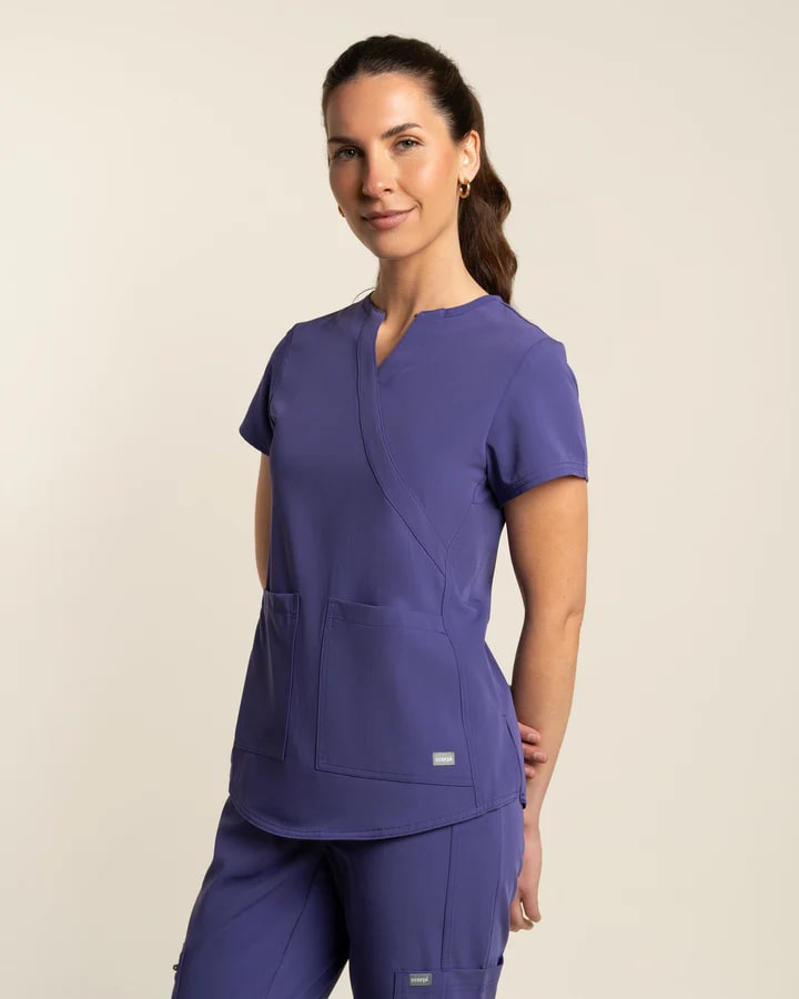 DELANTAL MUJER COMFORT MORADO3