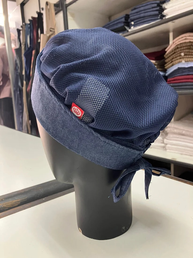 GORRO MAGNOLIA EN MEZCLILLA AZUL DELGADA4