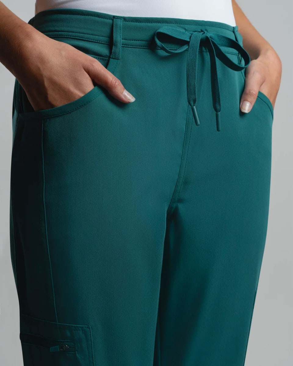 PANTALON MUJER COMFORT VERDE3
