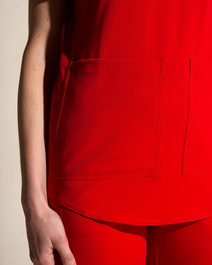 DELANTAL MUJER COMFORT ROJO3