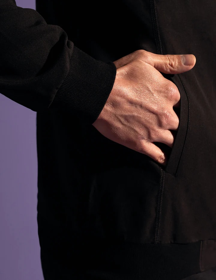 POLERON HOMBRE COMFORT NEGRO4