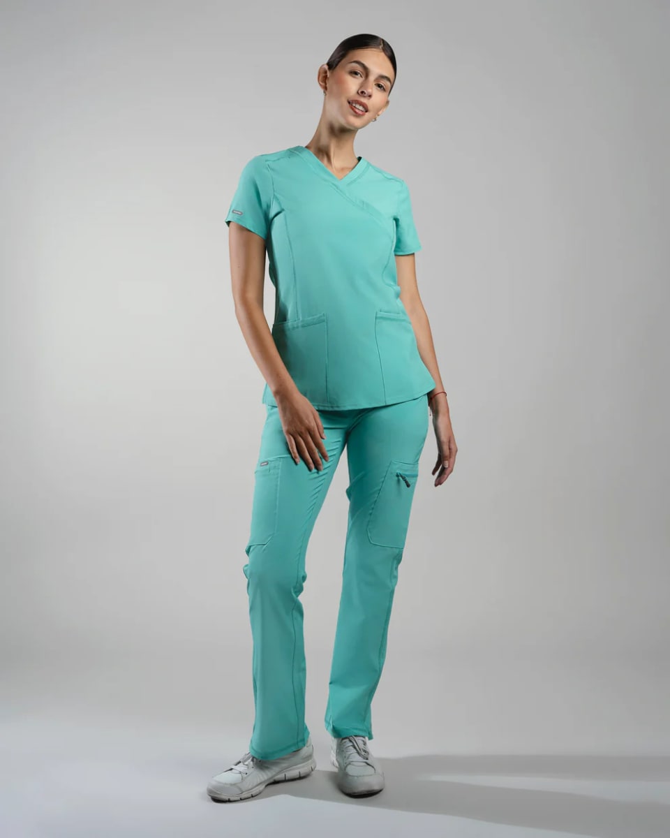 DELANTAL MUJER SPORT STRETCH SURGICAL GREEN5
